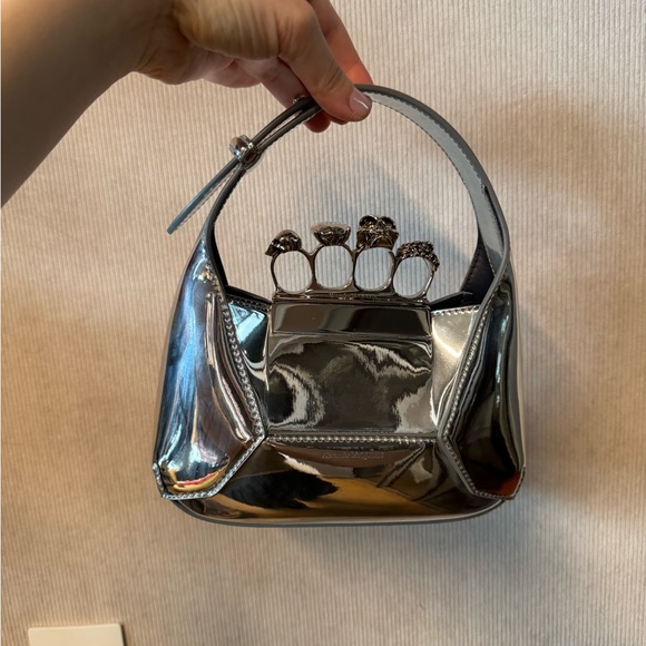 SOLD-Alexandre McQueen - Picture 1 of 4